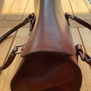 Vintage Dooney &  Bourke purse fair condition $50 lock doesn’t work😎